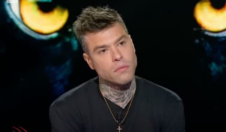 Pas ndarjes nga Chiara, Fedez nuk është më ‘single’