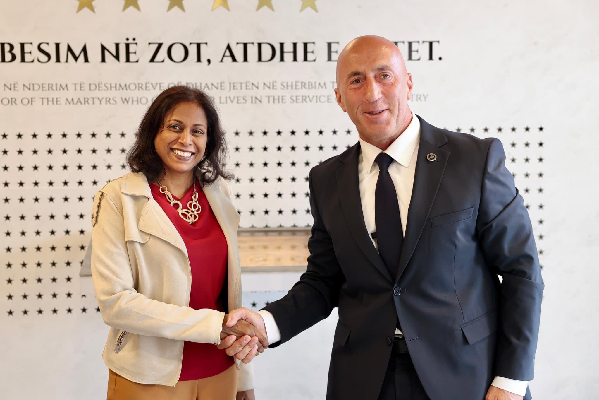 Haradinaj pas takimit me Prattipatin: AAK-ja e gatshme të kontribuojë në formimin e institucioneve