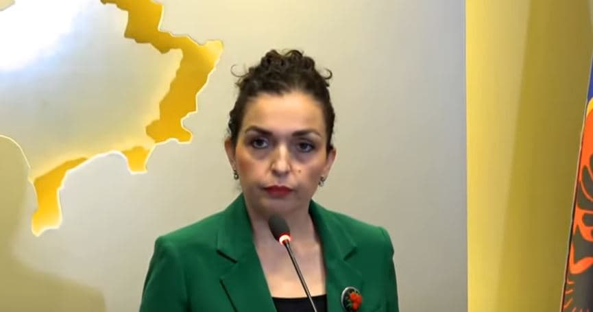 Osmani inkurajon deputetët t’i drejtohen Kushtetueses: Me shpresën për një gjyqtar tjetër