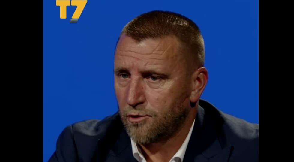 “Erdhën me një Golf 1 – Dauti i gjuajti dy bomba e nuk i dhezën, vazhdoi me revole…” Rrëfimi në detaje i Bujar Haradinajt