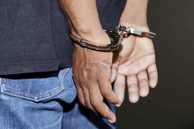 Arrestohet i dyshuari për rrëmbimin e të miturës në Drenas