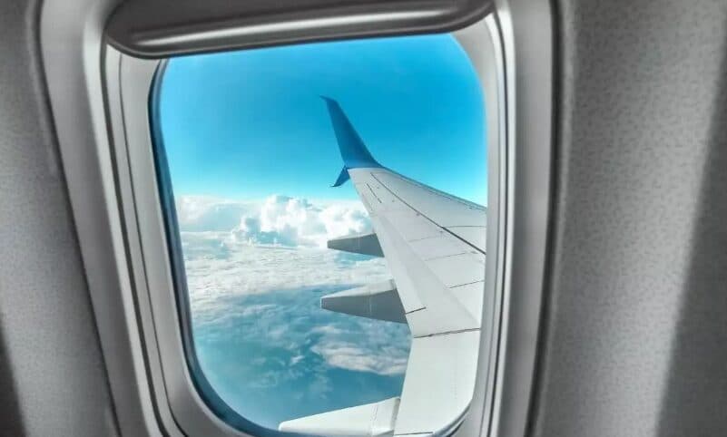 Niset për Bazel, avioni kthehet urgjentisht në Aeroportin e Shkupit pas përplasjeje me tufë zogjsh