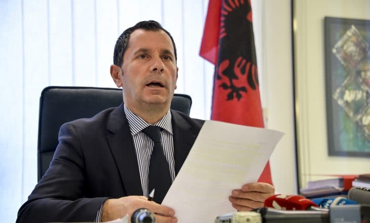 Tom Gashi: Në Kosovë s’ka rëndësi Kushtetuta, por kush i ka emëruar gjyqtarët