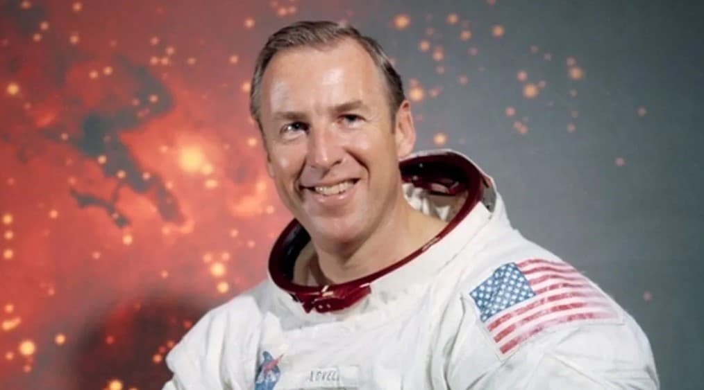 Vdes astronauti që udhëhoqi misionin Apollo 13