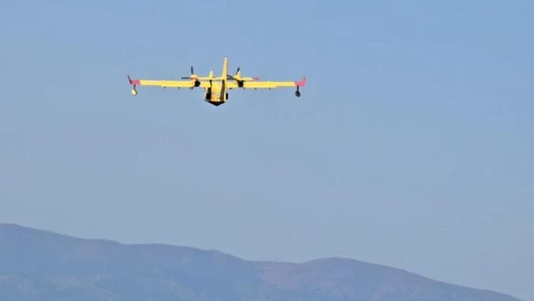Zjarri në fshatin Malaj të Epërm të Mirditës, në ndihmë vjen një avion Canadir i BE-së
