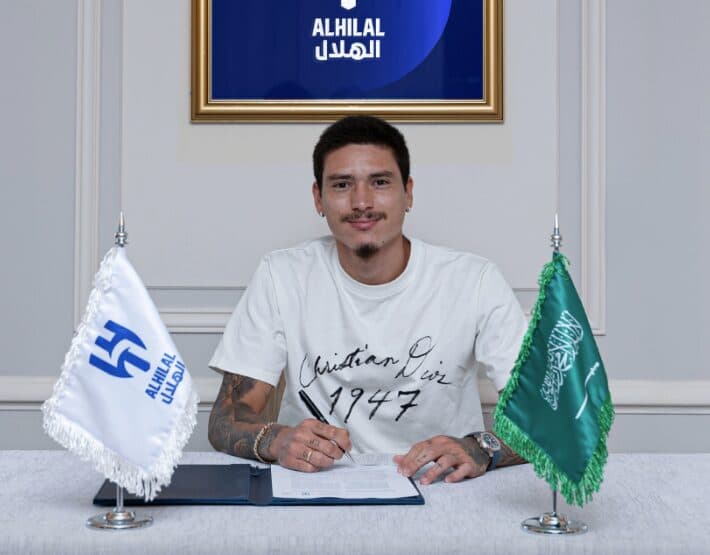 Zyrtare: Darwin Nunez transferohet te Al Hilal