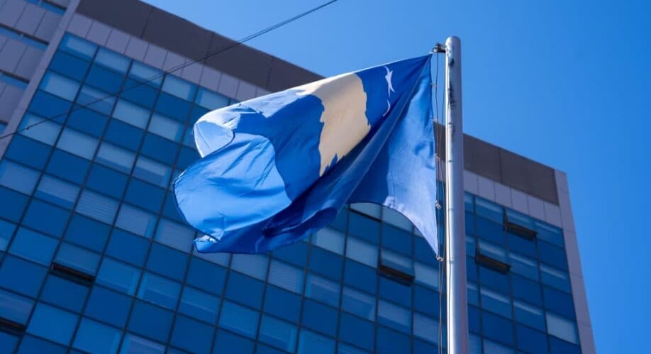 Kosova pa institucione për 6 muaj – Ç‘ndodhi nëpër botë gjatë kësaj periudhe
