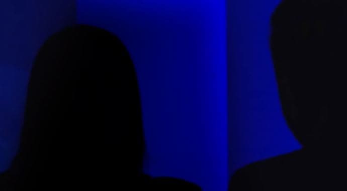 E mbijetuara e dhunës seksuale: Isha 11 vjeçare, serbi më dhunonte si kusht për të më dhënë bukë-Pas martesës përjetova edhe dhunë fizike