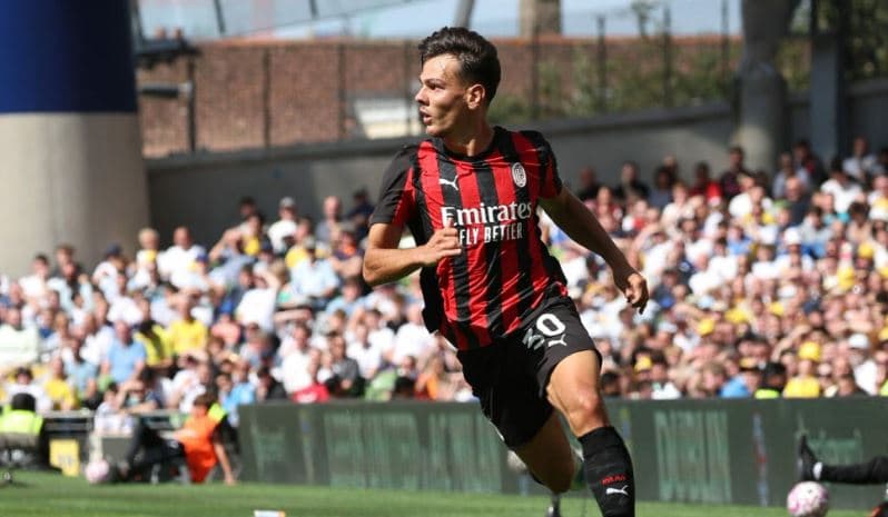 Debutimi i Jasharit pozitiv, Allegri ka fjalë të mira për të