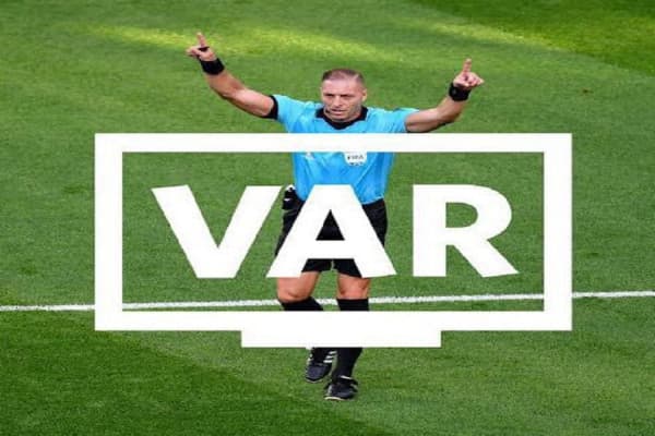 ​VAR mund të vendosë për kartonët e verdhë dhe goditjet nga këndi në të ardhmen