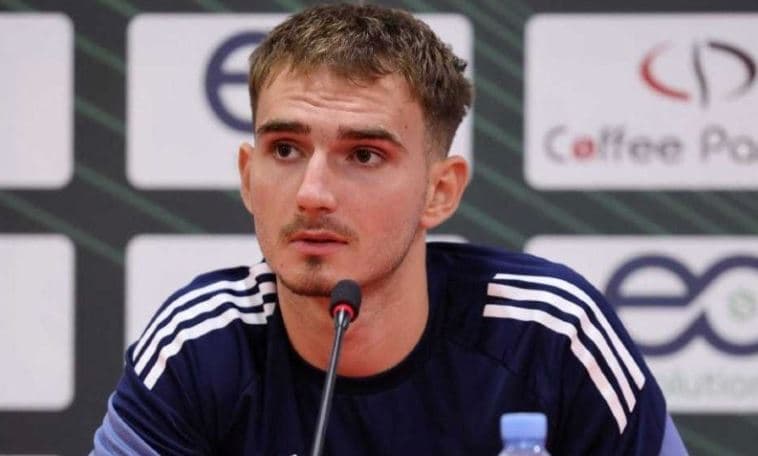 Adrion Pajaziti flet para ndeshjes në Tiranë: Ne shqiptarët jemi popull patriot!