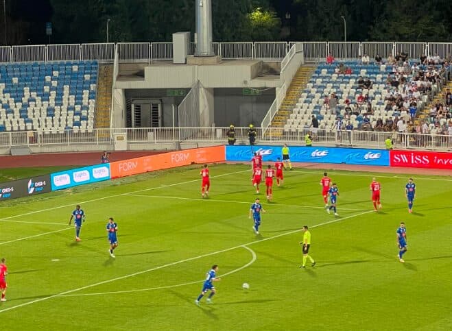 Steaua e zë pa pregatit Dritën, shënon qysh në sekondat e para (VIDEO)