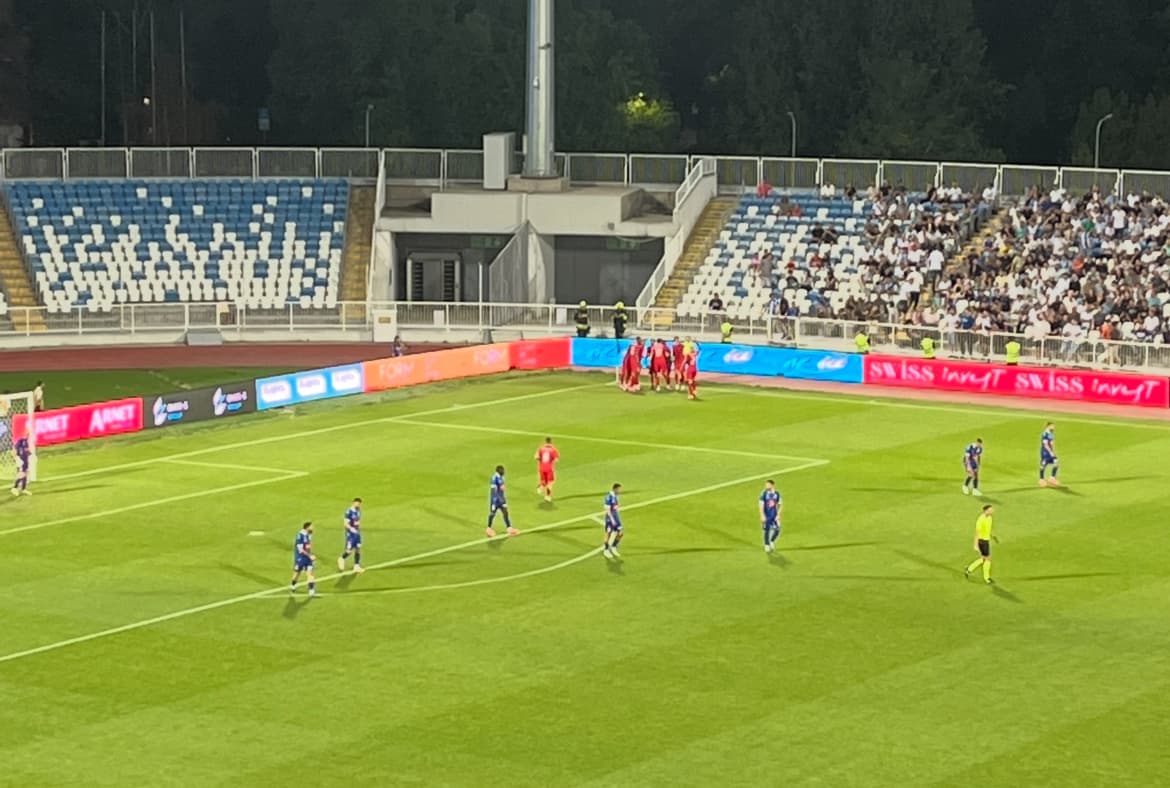 Drita pëson gol qysh në minutën e parë – rumunët në epërsi
