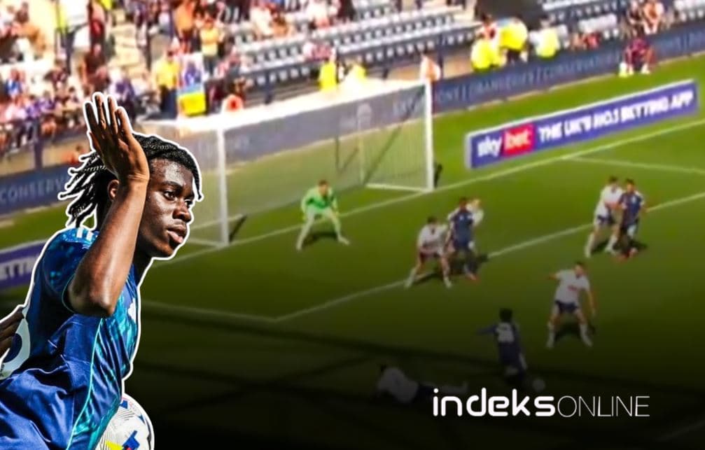 Jeremy Monga në histori të Leicester Cityt, vetëm 16-vjeç shënon gol në Championship