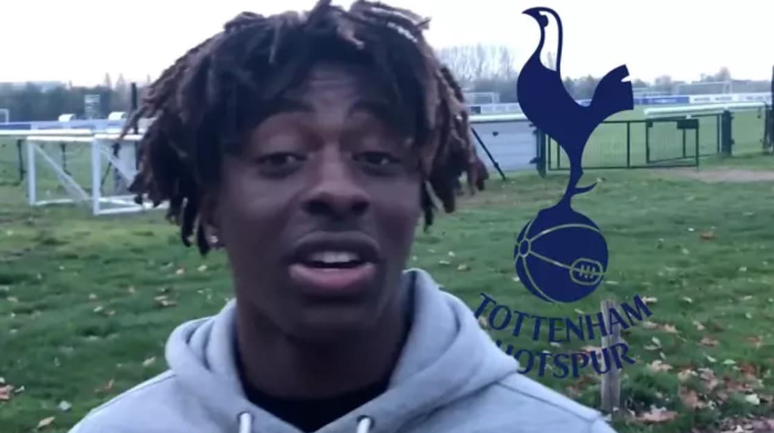 Rikujtohet momenti kur tifozi i Arsenal, Eberechi Eze – pyetet për një kalim te Spurs
