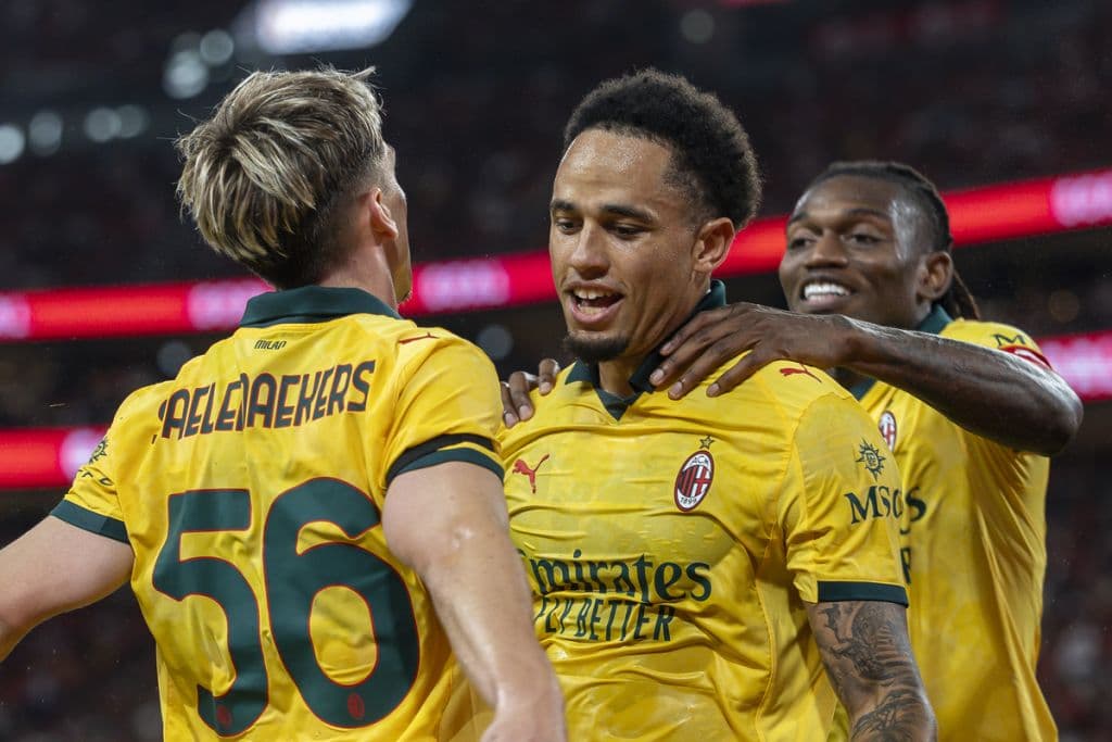 Milan arrin gati 200 milionë euro nga shitjet pas largimit të Okafor te Leeds United – punë e shkëlqyer nga Igli Tare