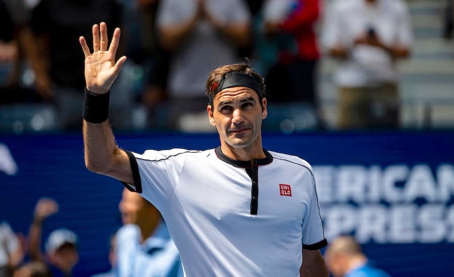 Roger Federer bëhet miliarder!
