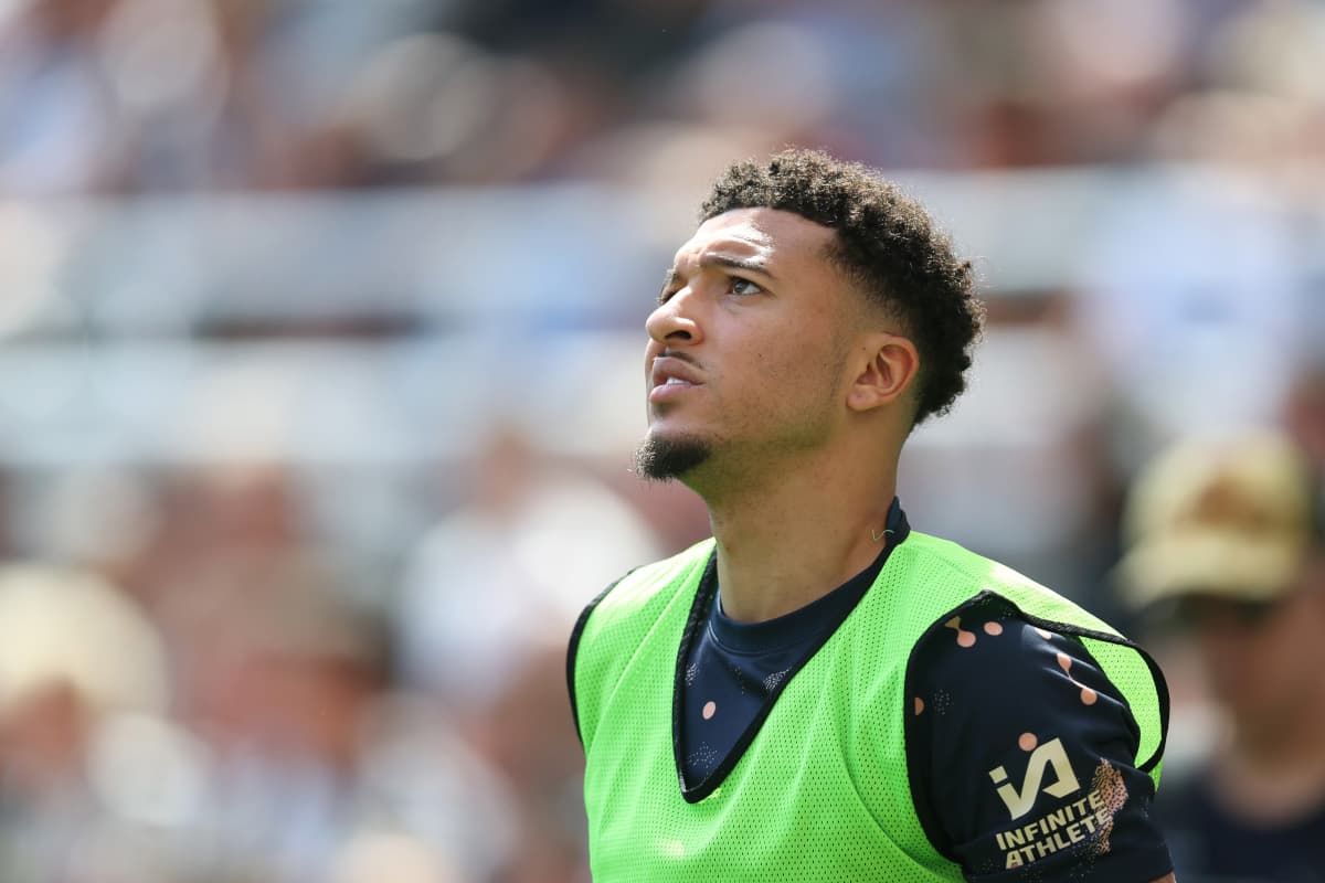 Jadon Sancho ndodhet në ‘udhëkryq’, dy klube po interesohen për të