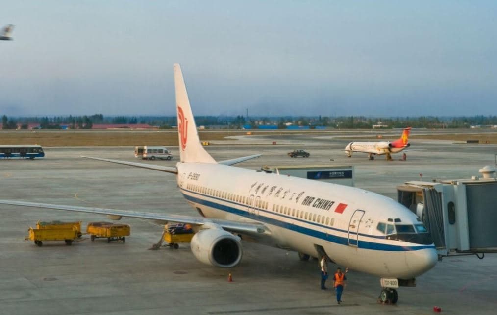 Dramë në ajër në një fluturim Boeing 777 nga Londra, 280 persona të bllokuar në mes të Siberisë