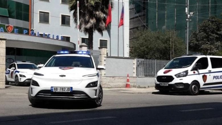 Aksion policor në Durrës/ Pranga dy personave me rrezikshmëri të lartë, çfarë iu gjet gjatë arrestimit