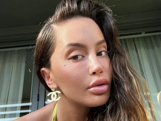 “Foshnja më e mirë ndonjëherë” … Dafina Zeqiri publikon një foto të djalit të saj (Foto)