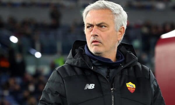 Ky është dëmshpërblimi i majmë që Fenerbahçe i detyrohet Mourinhos