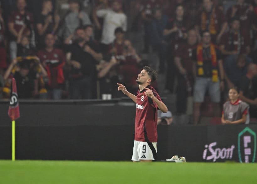Njeriu i golave, Albion Rrahmani shënon për Sparta Pragën në Çeki