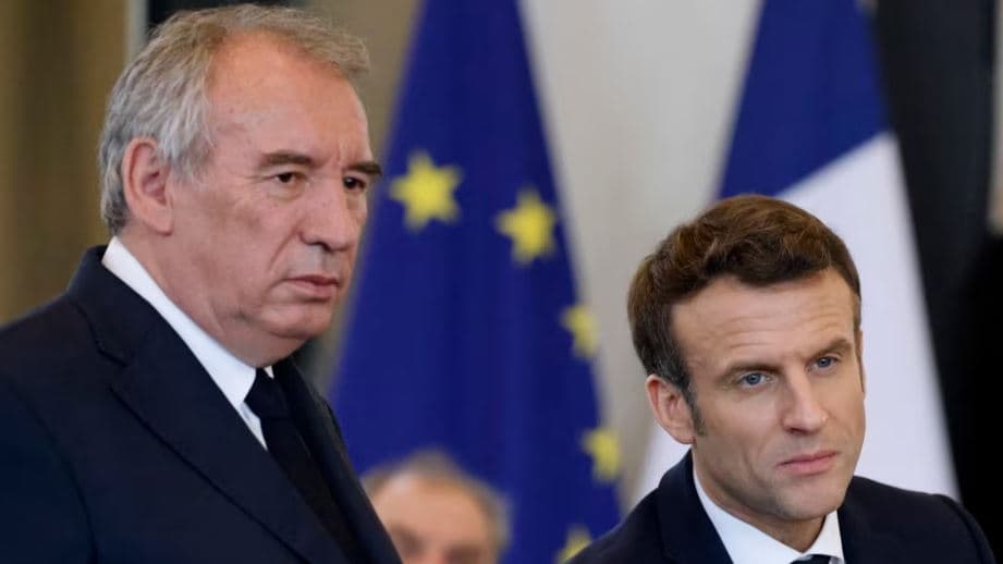 Franca drejt një krize të re politike teksa kryeministri përballet me votëbesim