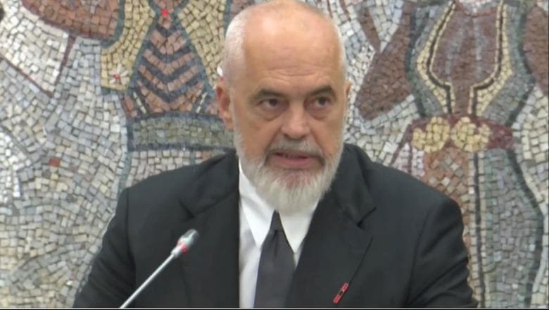 Rama: Dënimet për zjarrvënësit duhet të jenë më të rënda se për ndërtuesit pa leje