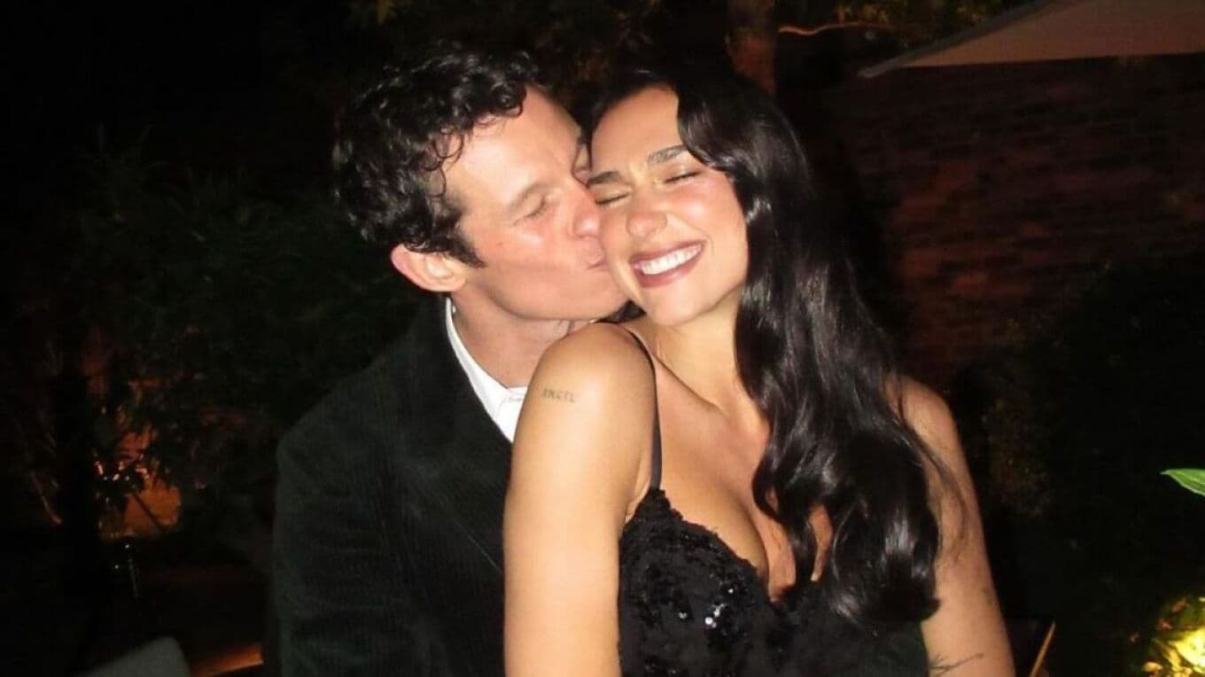Callum Turner komenton lidhjen me Dua Lipën: Dua të jemi përgjithmonë bashkë