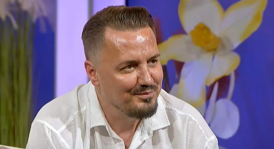 Blero pëfundon në spital: Çfarë po ndodh me shëndetin e tij?