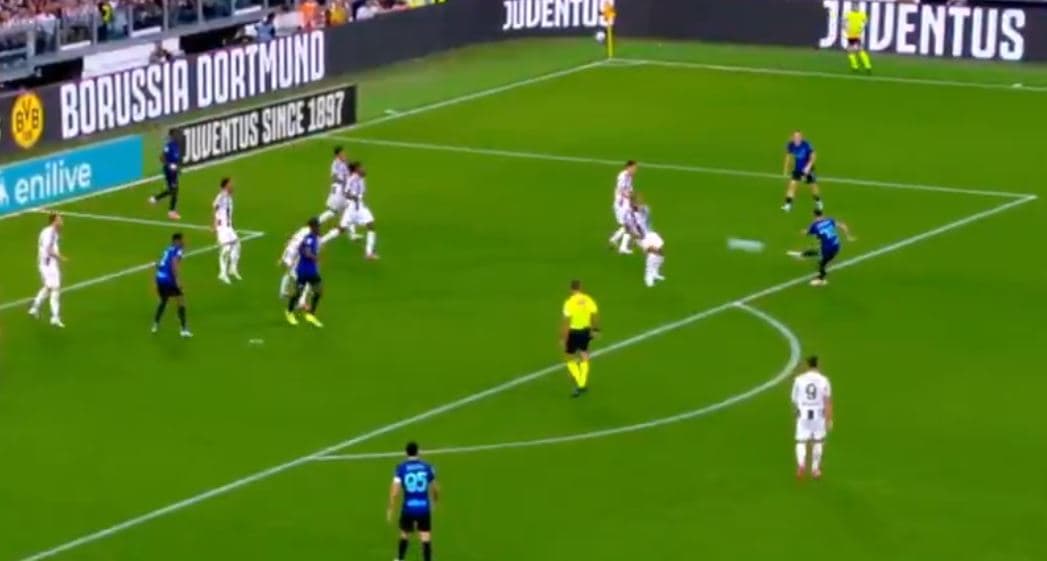 Tjetër supergol nga Calhanoglu në derbi Juventus-Inter, barazohet rezultati