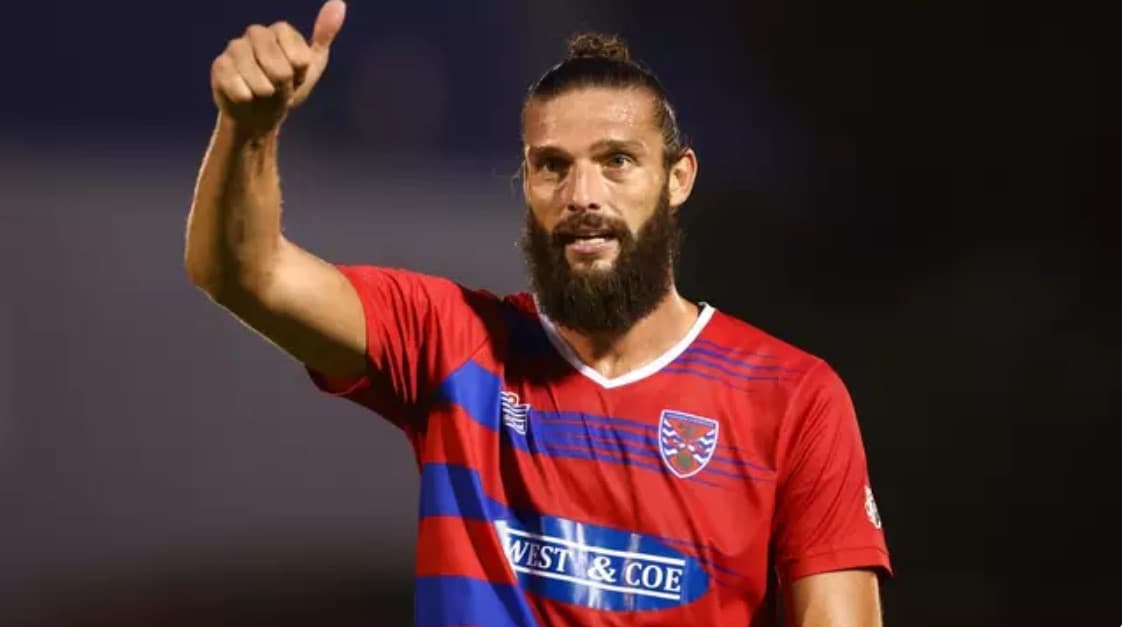 Andy Carroll ndërmerr veprim drastik pas debutimit të plotë me Dagenham and Redbridge