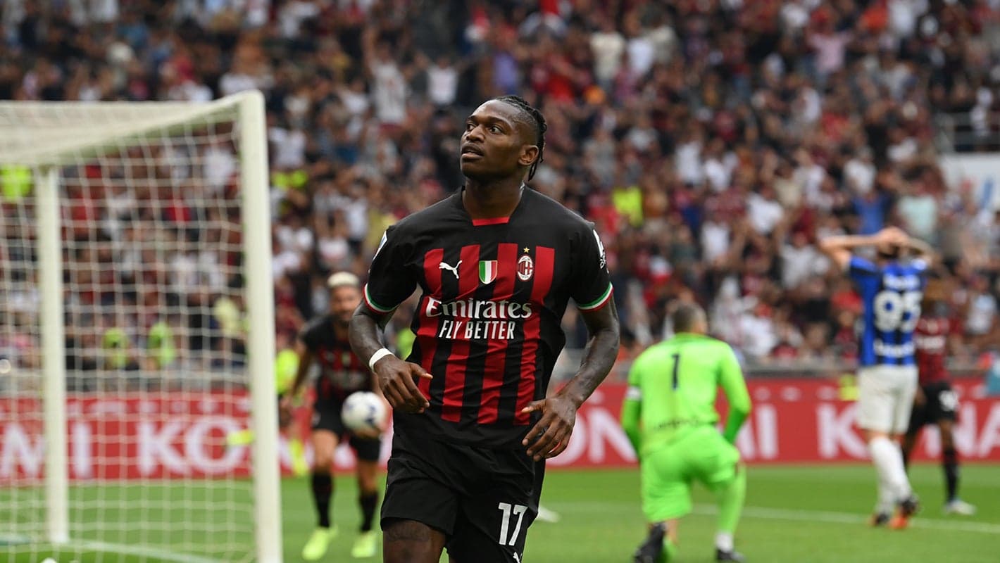 Leao: Mes Milanit e Interit, e zgjedh Milanin 100 herë