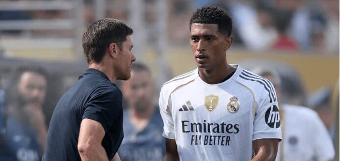 Xabi Alonso jep më shumë detaje rreth rolit të ri të Bellinghamit në skuadër