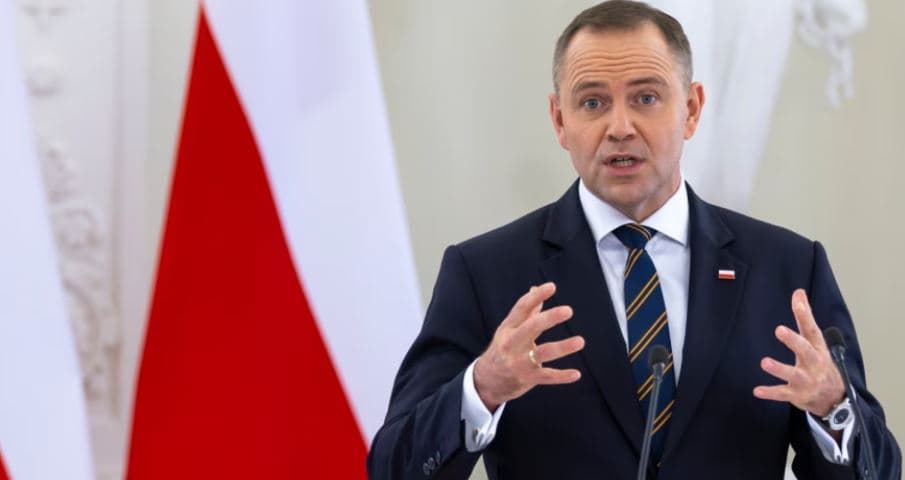 Polonia zgjat mbrojtjen për refugjatët ukrainas