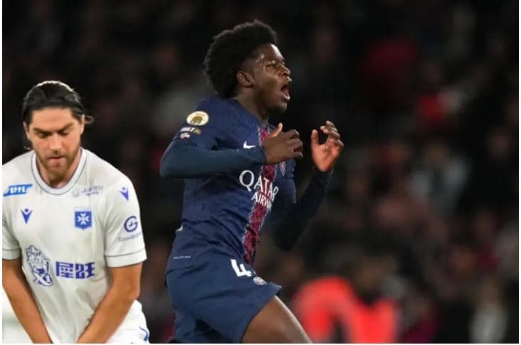Luis Enrique po e ndërton një PSG me plot fëmijë të talentuar, pesë djelmosha luajtën ndaj Auxerre