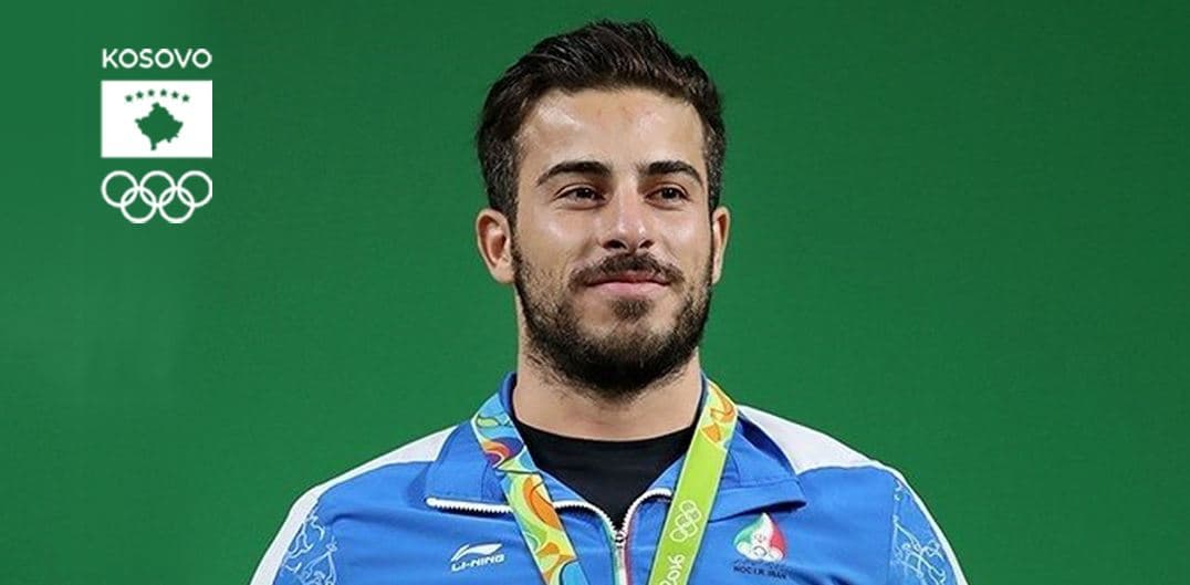 Peshëngritësi iranian debuton sonte për Kosovën, mund ta fitojmë medaljen e parë botërore