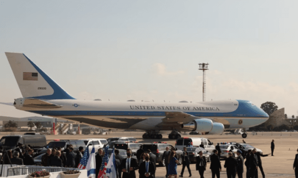 Presidenti Trump arrin në Izrael