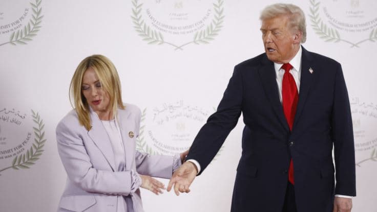 Trump komplimenton Melonin: Je e re dhe e bukur, nuk do të guxoja ta thoja këtë në Amerikë
