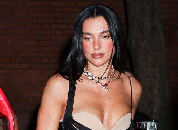 Eleganca në detaje, manikyri i Dua Lipës po frymëzon rrjetin