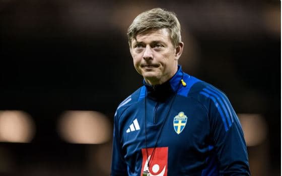 Kosova e çon te shpija, Tomasson shkarkohet nga Suedia