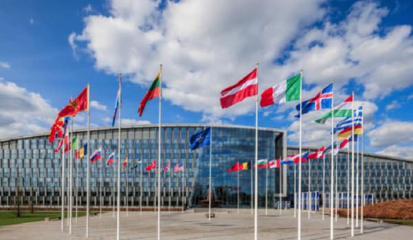 Belgjika nën kërcënimin e dronëve, ngre alarmin për sigurinë e vendeve të NATO-s
