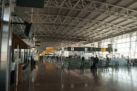 Aeroporti i Brukselit mbyllet përkohësisht pas pamjes së një droni
