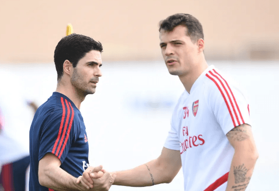 Xhaka tregon takimin e parë me Artetan dhe si e bindi të qëndroj te Arsenali