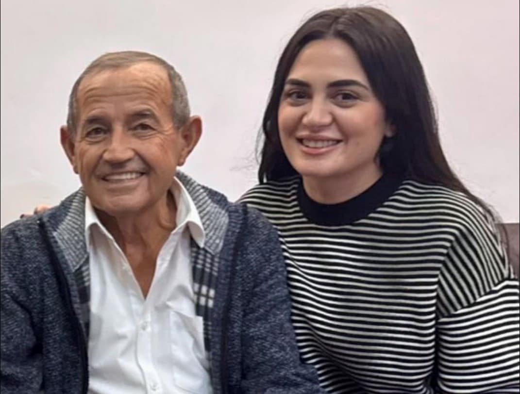 Albina Kelmendi njofton vdekjen e vjehrrit të saj