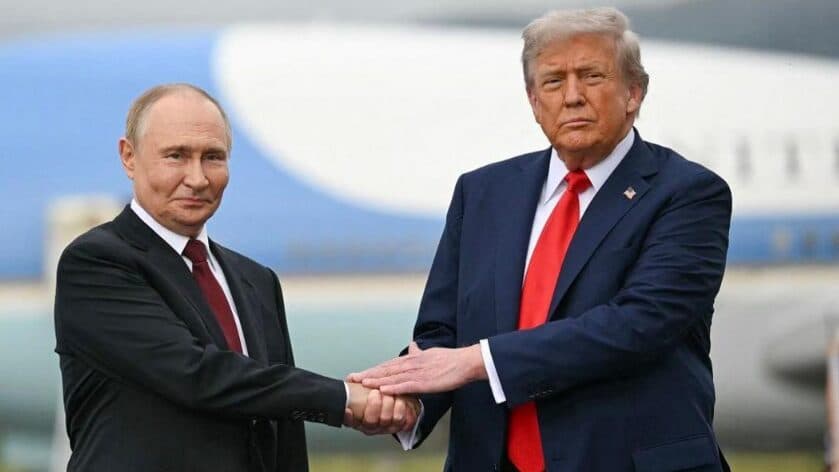 Rusia: Ende të hapur për një takim Putin-Trump në Budapest