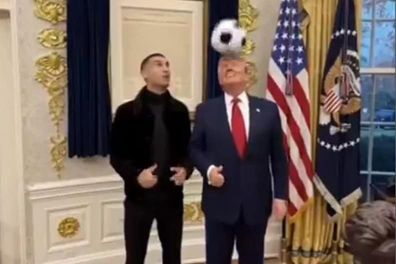 Trump “luan futboll” me Ronaldon në Zyrën Ovale – videoja e çuditshme e AI bëhet virale