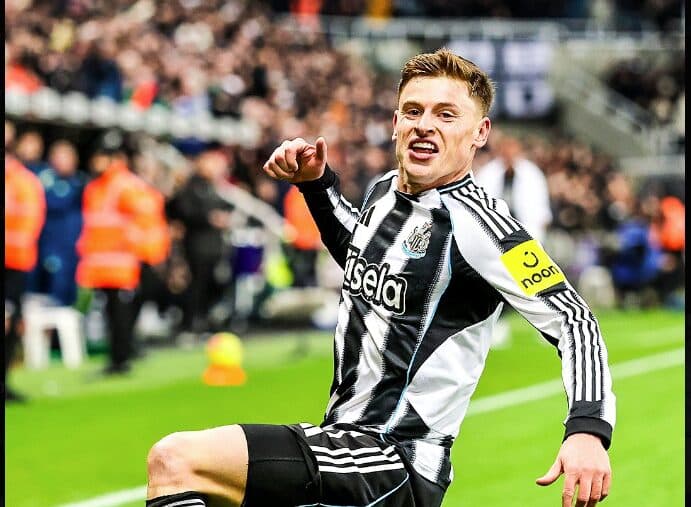 Newcastle mposht Manchester Cityn me 2-1 në një ndeshje dramatike