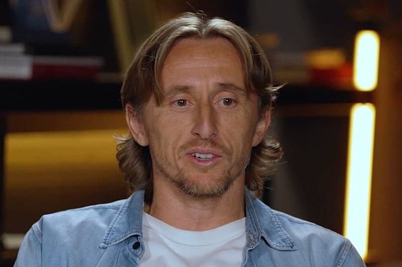 “Qava në dush”: Modric tregon sfidat e para në futbollin e të rriturve